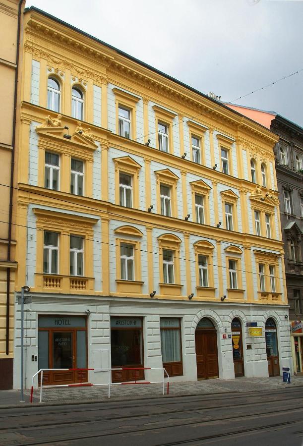 Hotel Patio Prag Dış mekan fotoğraf